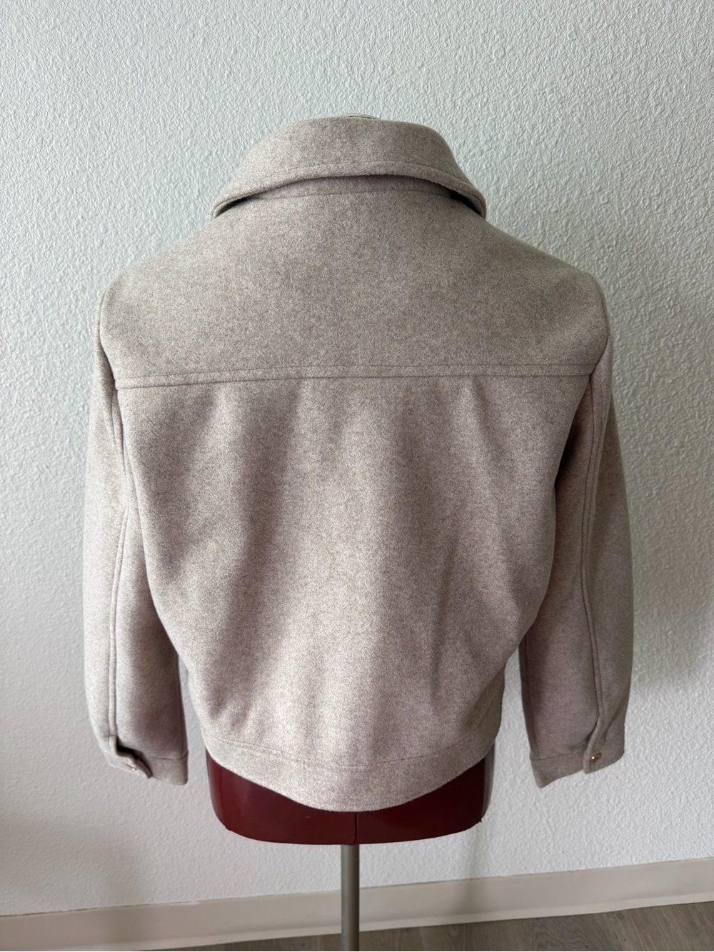 Zara Beige Wool Zip Jacket - Casual Crop Coat size Large - Picture 6 of 12